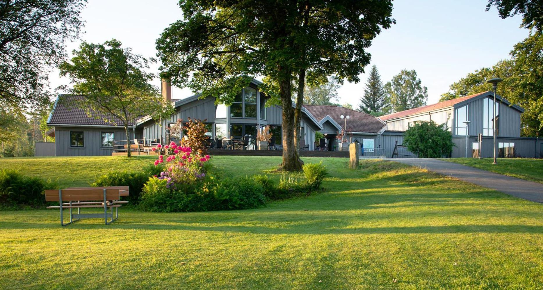 Hotell Lassalyckan Ulricehamn Exterior photo