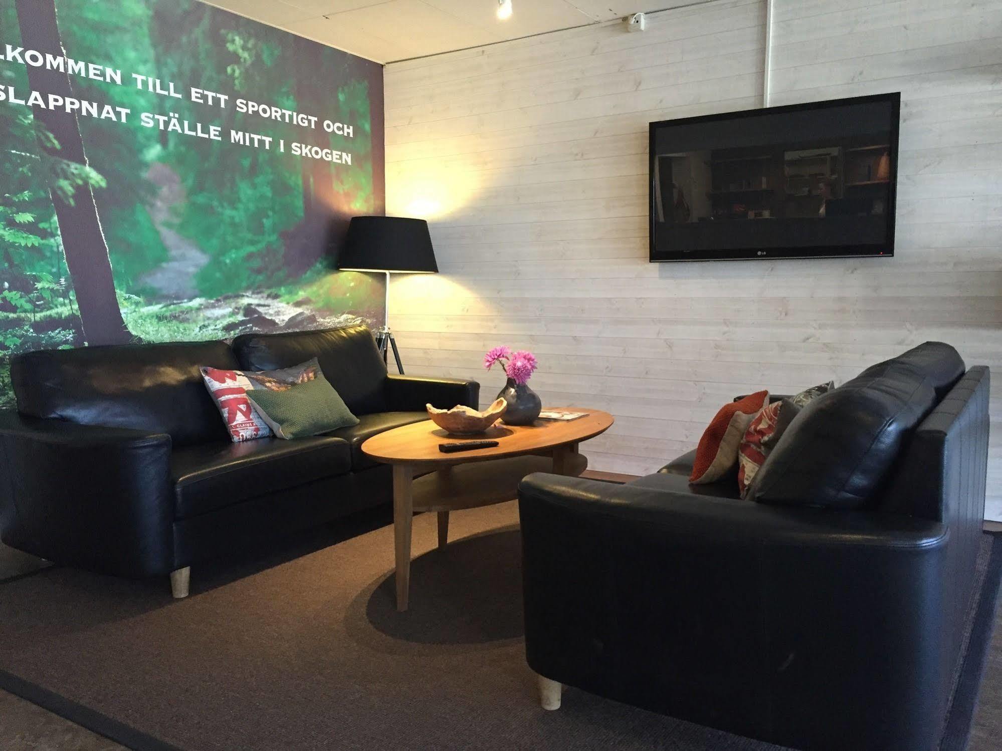Hotell Lassalyckan Ulricehamn Exterior photo